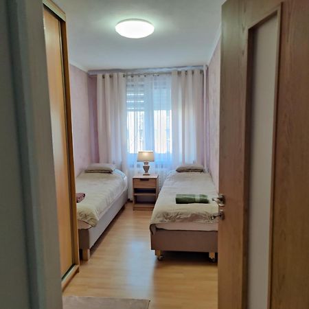 Dwupokojowe Mieszkanie Nowy Dwór Mazowiecki Zewnętrze zdjęcie